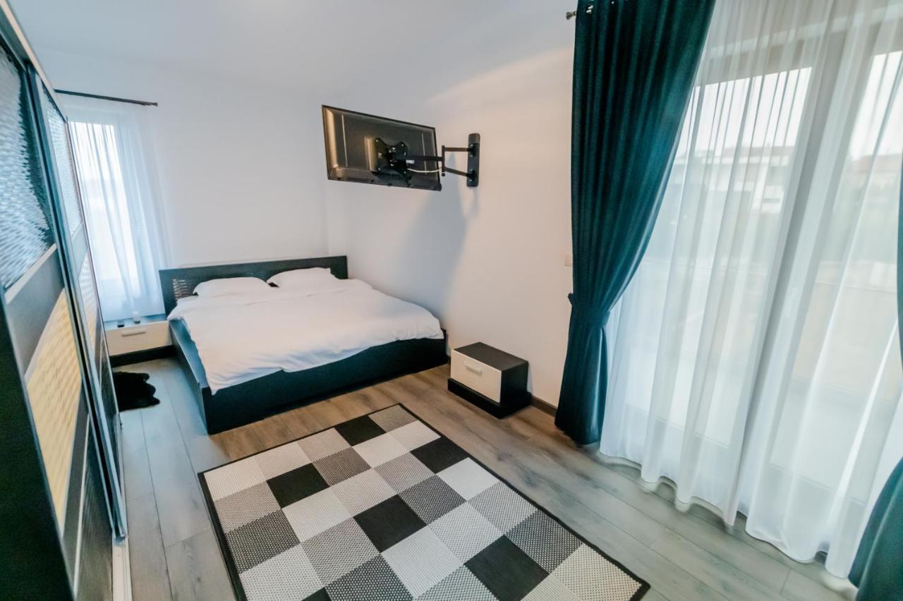 Penthouse Luxury Fălticeni Exterior foto