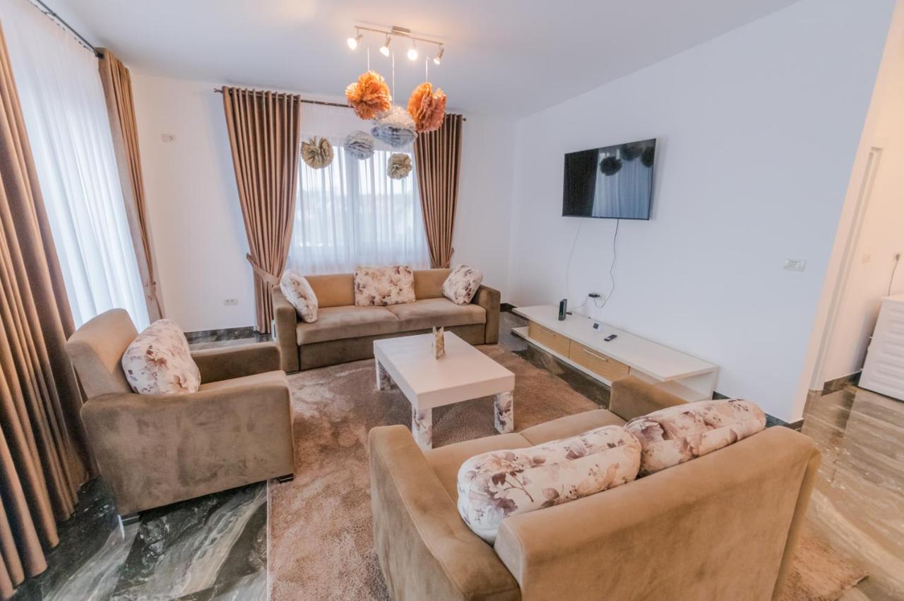 Penthouse Luxury Fălticeni Exterior foto